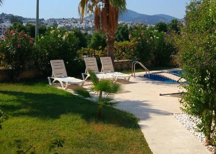 Center Sea View Villa *